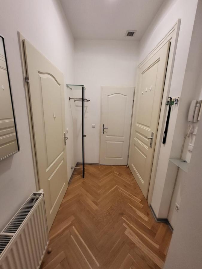 Cozynite Premium Apartment Hundertwasser ウィーン エクステリア 写真